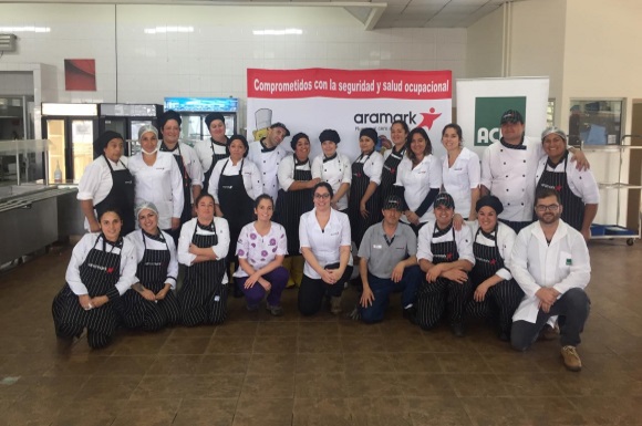 La ACHS y cdr aramark lanzaron campaña de cuidado de manos en las instalaciones de enap aconcagua