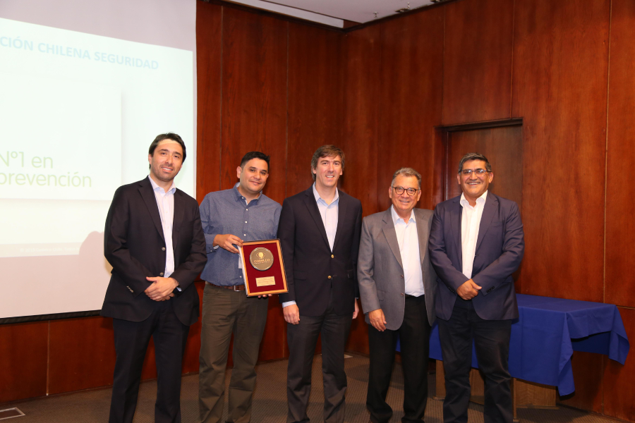 Codelco realiza reconocimiento a la ACHS por su destacada gestión en seguridad y salud ocupacional