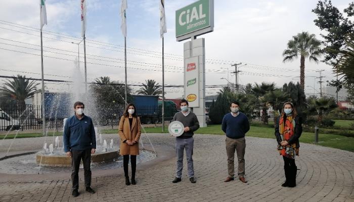La ACHS entrega certificación Sello COVID-19 a CIAL  Alimentos destacando el trabajo preventivo durante la pandemia