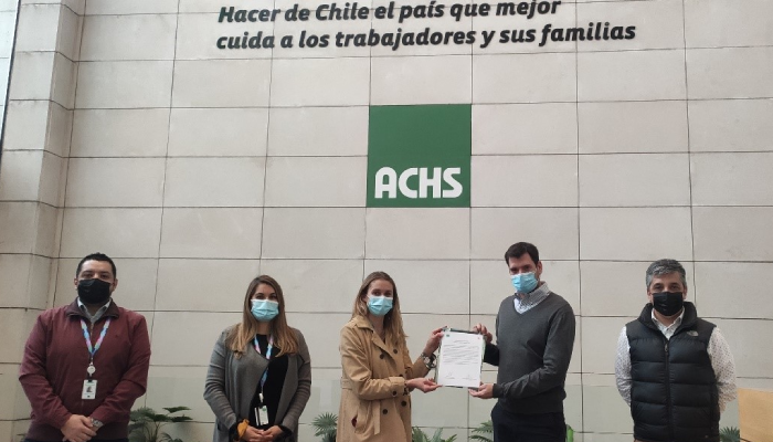 Se firmó el Acuerdo de Colaboración 2022-2023 entre el Holding Alsea y la ACHS 